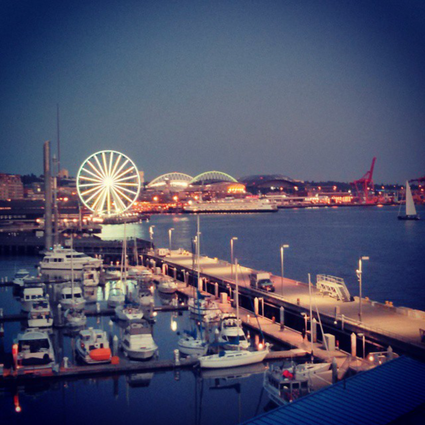 Seattle Waterfront and the Great Wheel